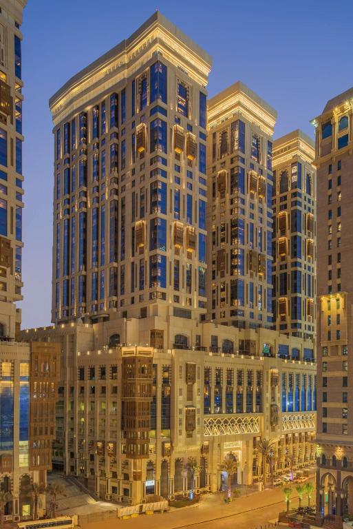 Jabal Omar Hyatt 3