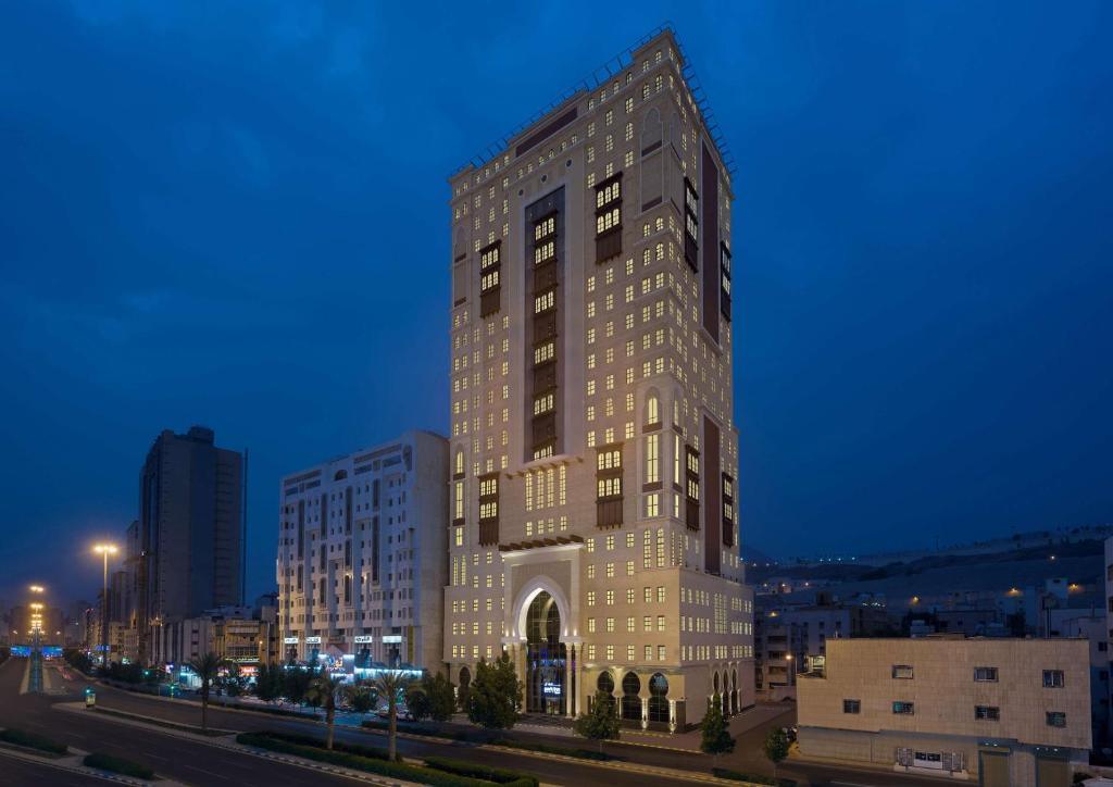 7 Nights umrah packages - park inn by radisson makkah aziziyah