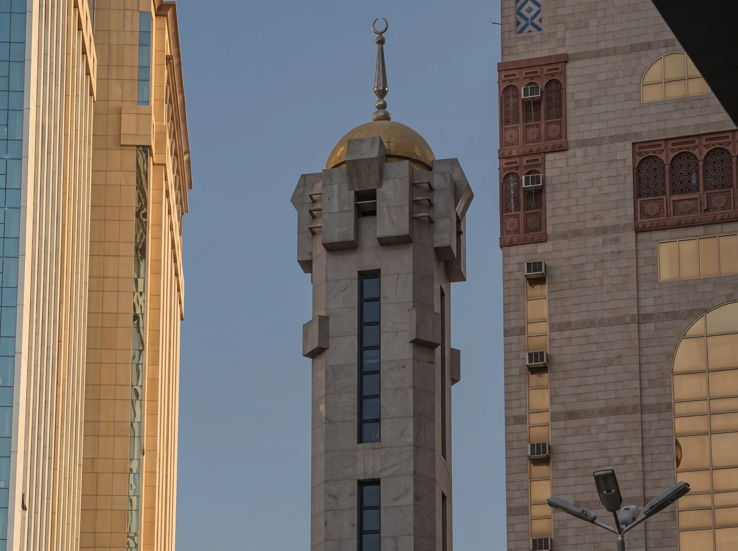 MASJID AL JINN